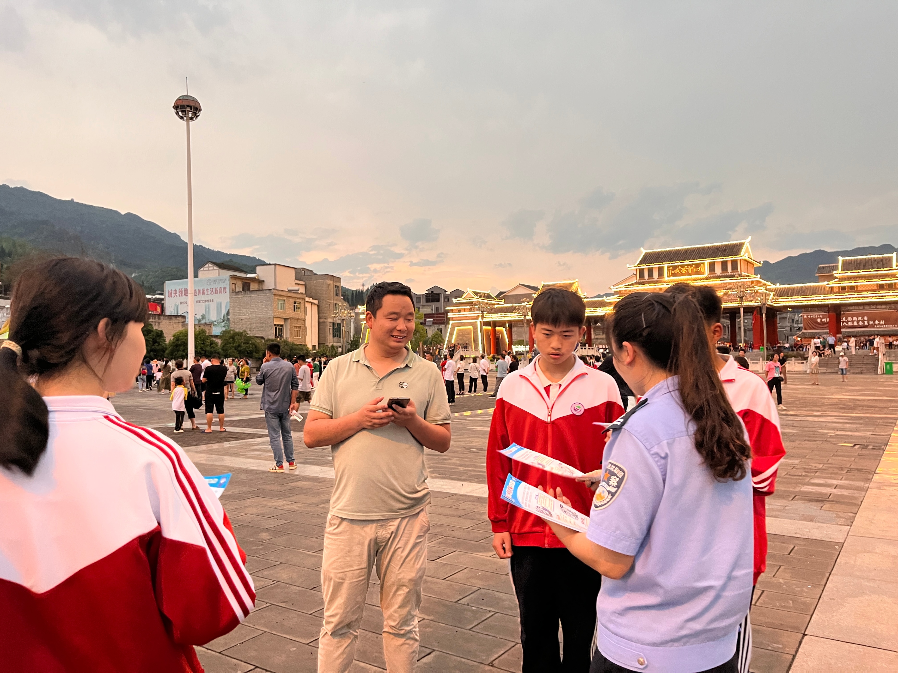 预热金九银十,迎接热情似火的六月