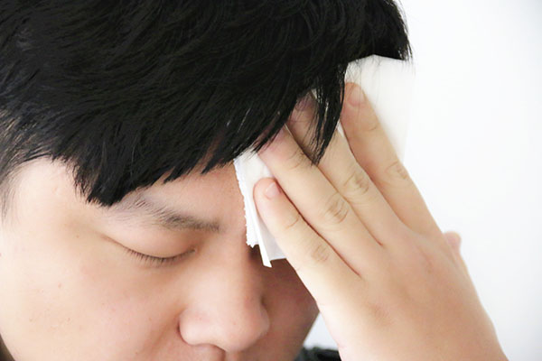 中暑死亡率高还是发烧死亡率高,热死人真的不是开玩笑