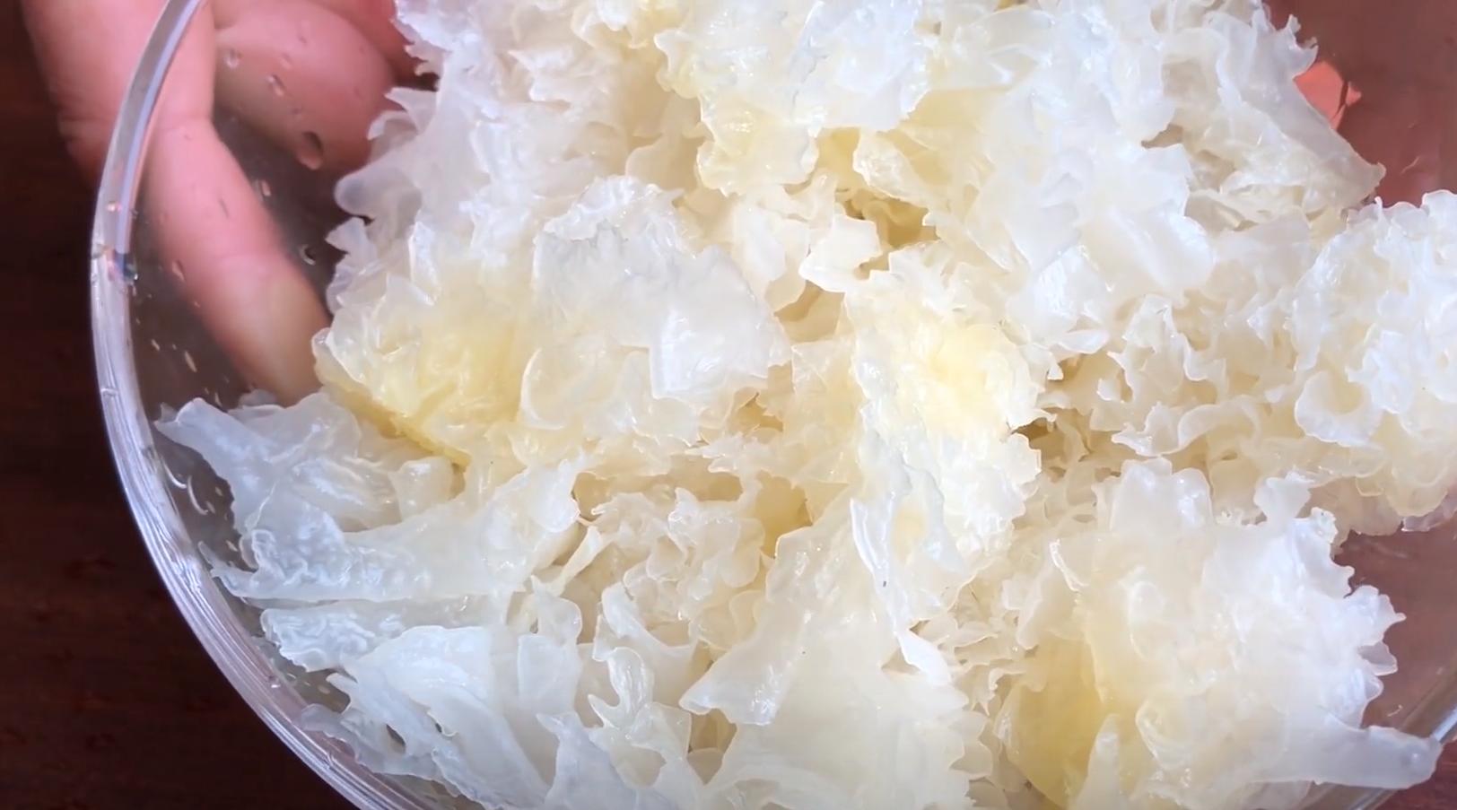 新冠咳嗽吃润肺止咳胶囊有用吗,咳嗽有痰喝点什么润肺止咳