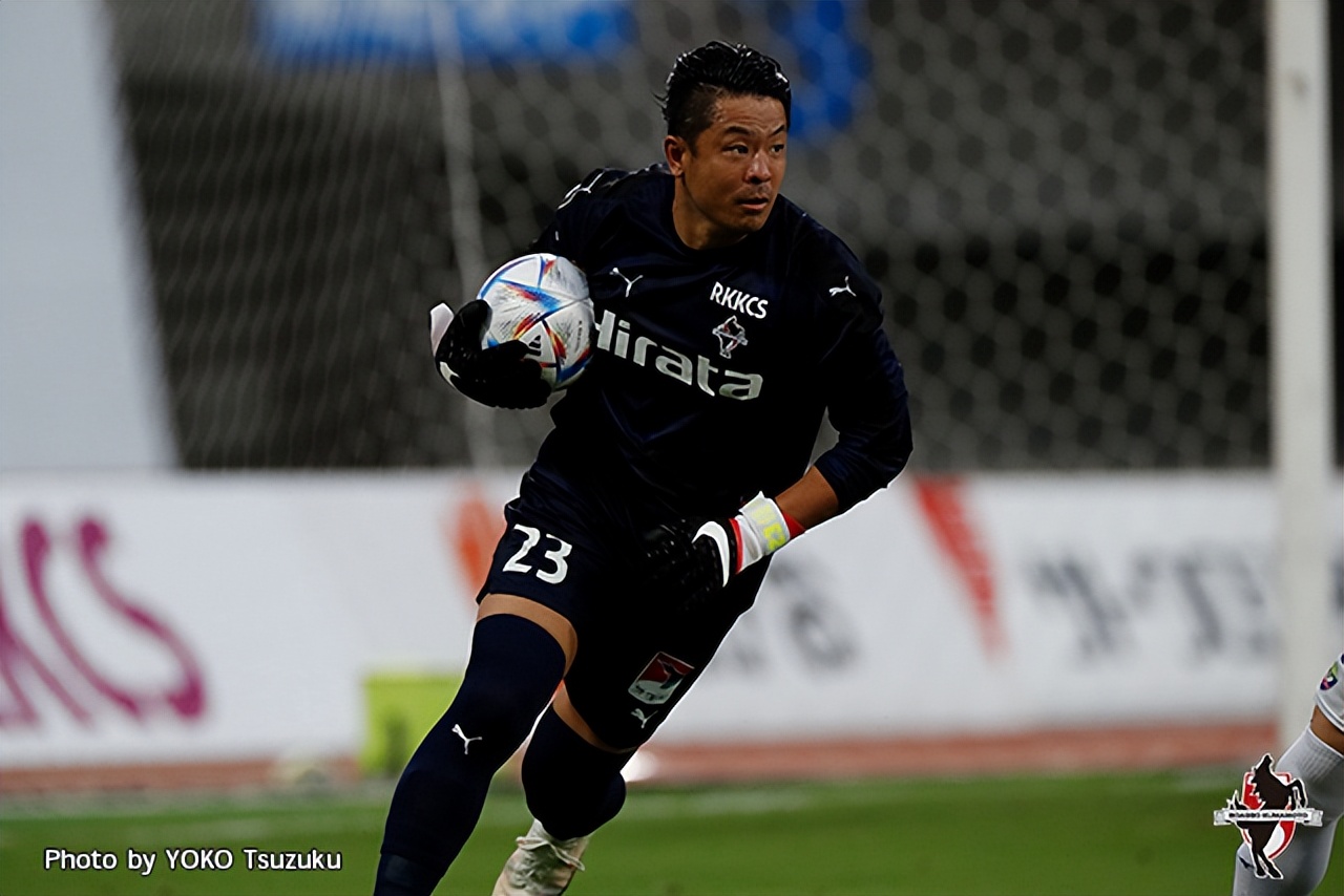 日职熊本深红山口雷诺轻松取胜,日职乙熊本深红今日比分在哪看