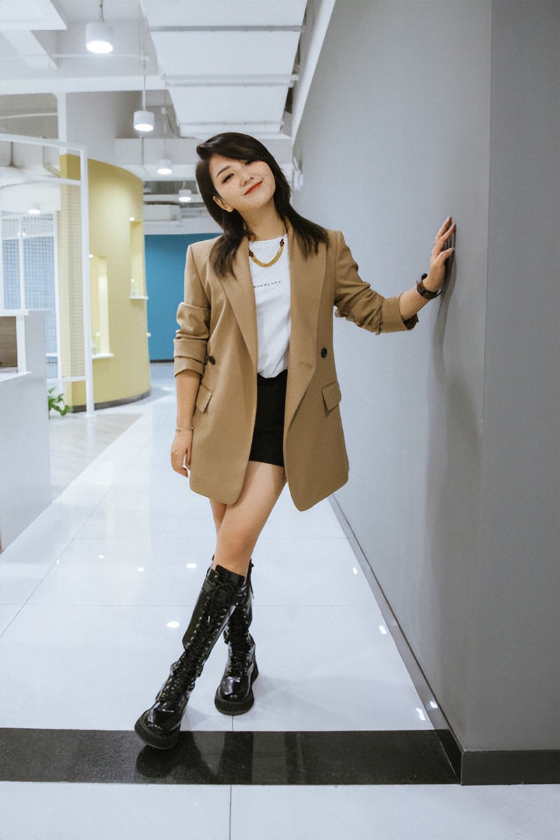 何洁和赫子铭谈多久结婚的,何洁和赫子铭的感情状况