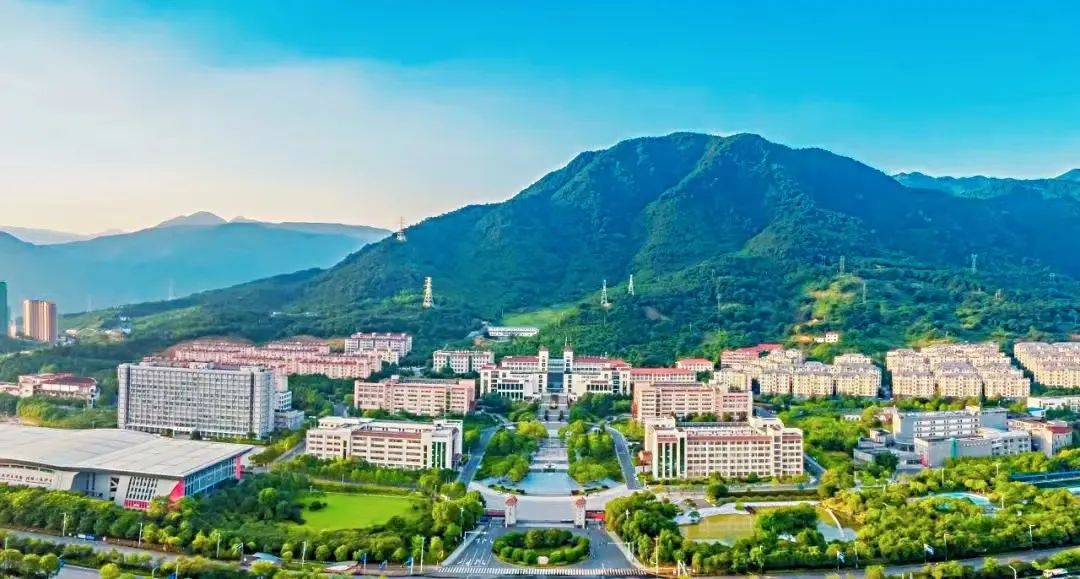 湘南学院和郴州学院哪个好,湘南学院是哪里