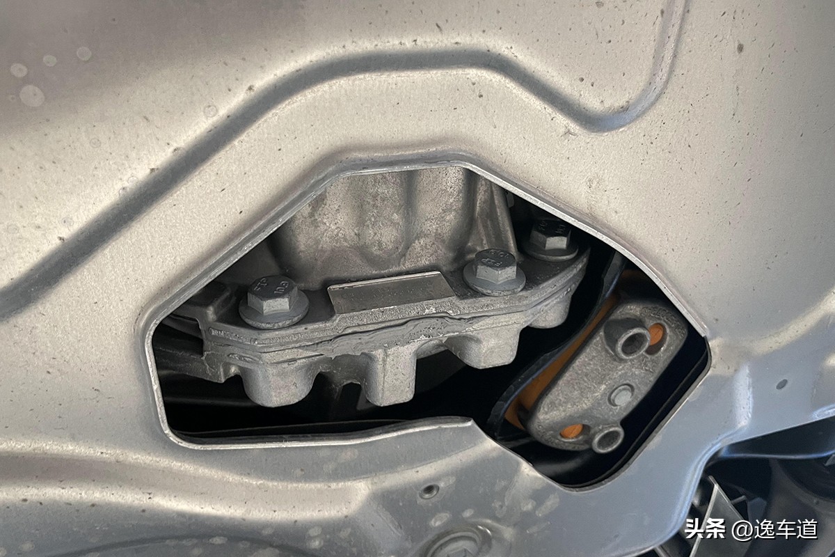 全新路虎卫士值得期待吗,最新款路虎卫士测评