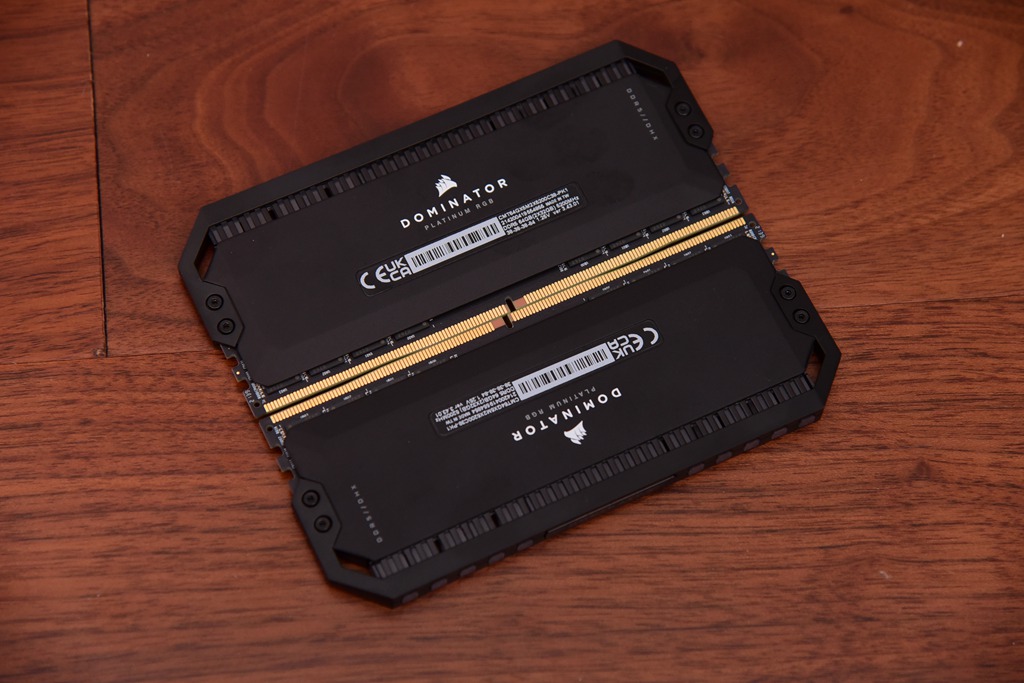 DDR5与DDR4？Win11与Win10？12600K对决5600X实战