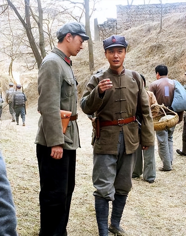 曾是刘志丹上司的王世泰,因作战不力遭彭老总怒斥,后为兵团政委