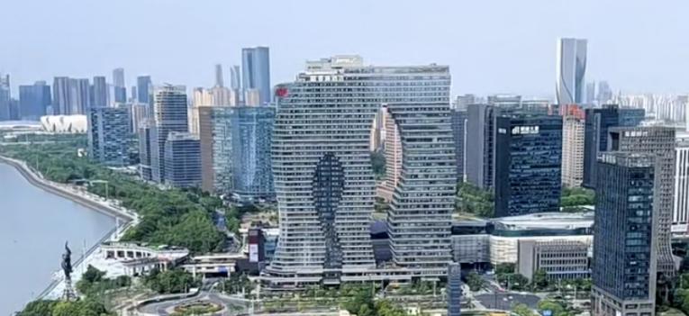 碧桂园世纪滨江发展前景,浦沿滨江碧桂园项目