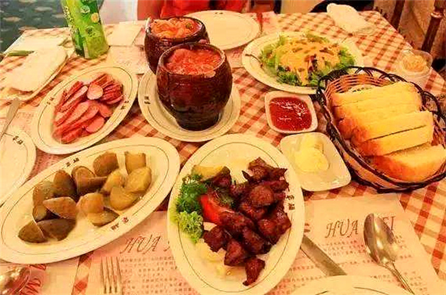 舌尖上的中国菜——浅论全国各地的特色美食