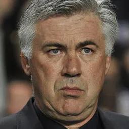 足球大叔小球,足球小将vs足球老将