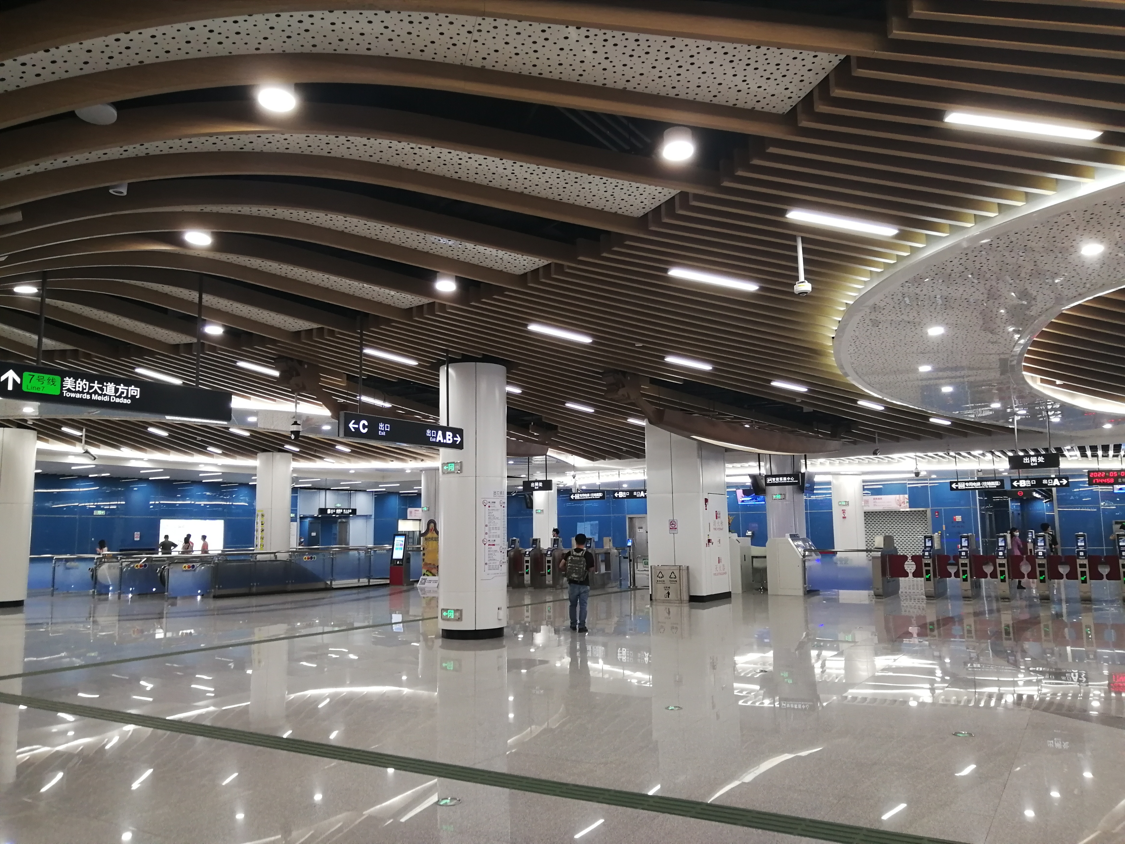 打卡广州地铁7号线,打卡广州最美7公里