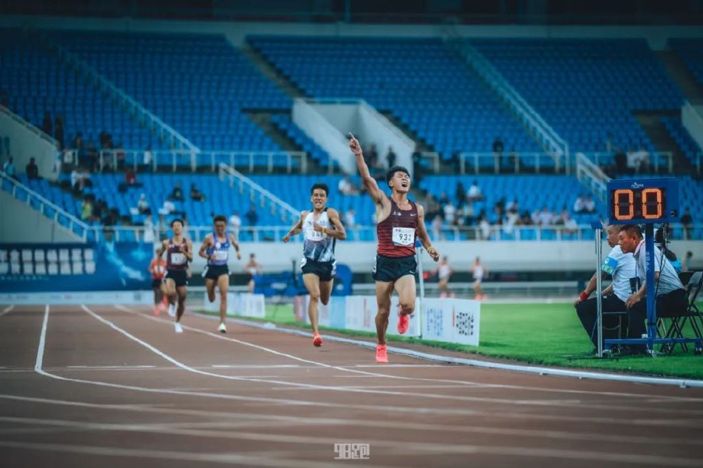 田径百米决赛亚运会,田径冠军奔赴“亚运会”
