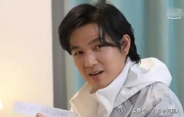 男星整容的有哪些,因为整容逆天改命的男明星