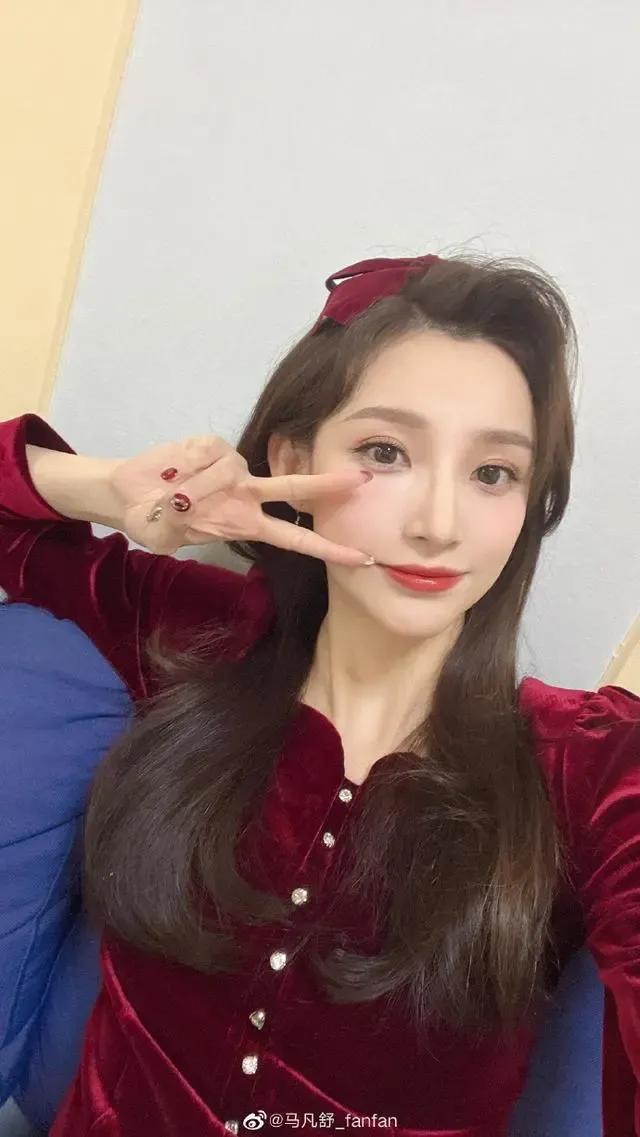 马凡舒登上央视新闻,马凡舒24年春晚片段