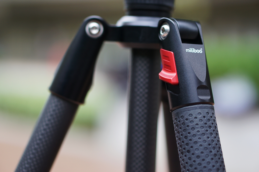 碳纤维三脚架多功能便携,碳纤维高品质三脚架