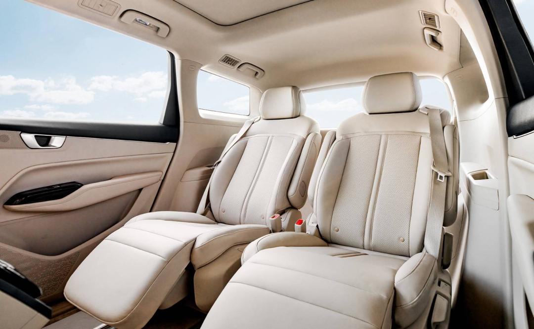 大众推出电动办公椅：时速达19公里，还有喇叭和安全带