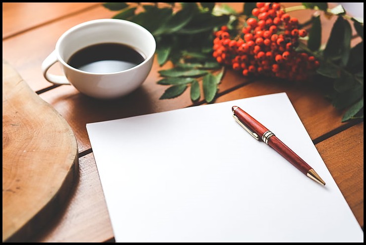 如何用ai帮我生成总结报告,自动生成年度总结的ai