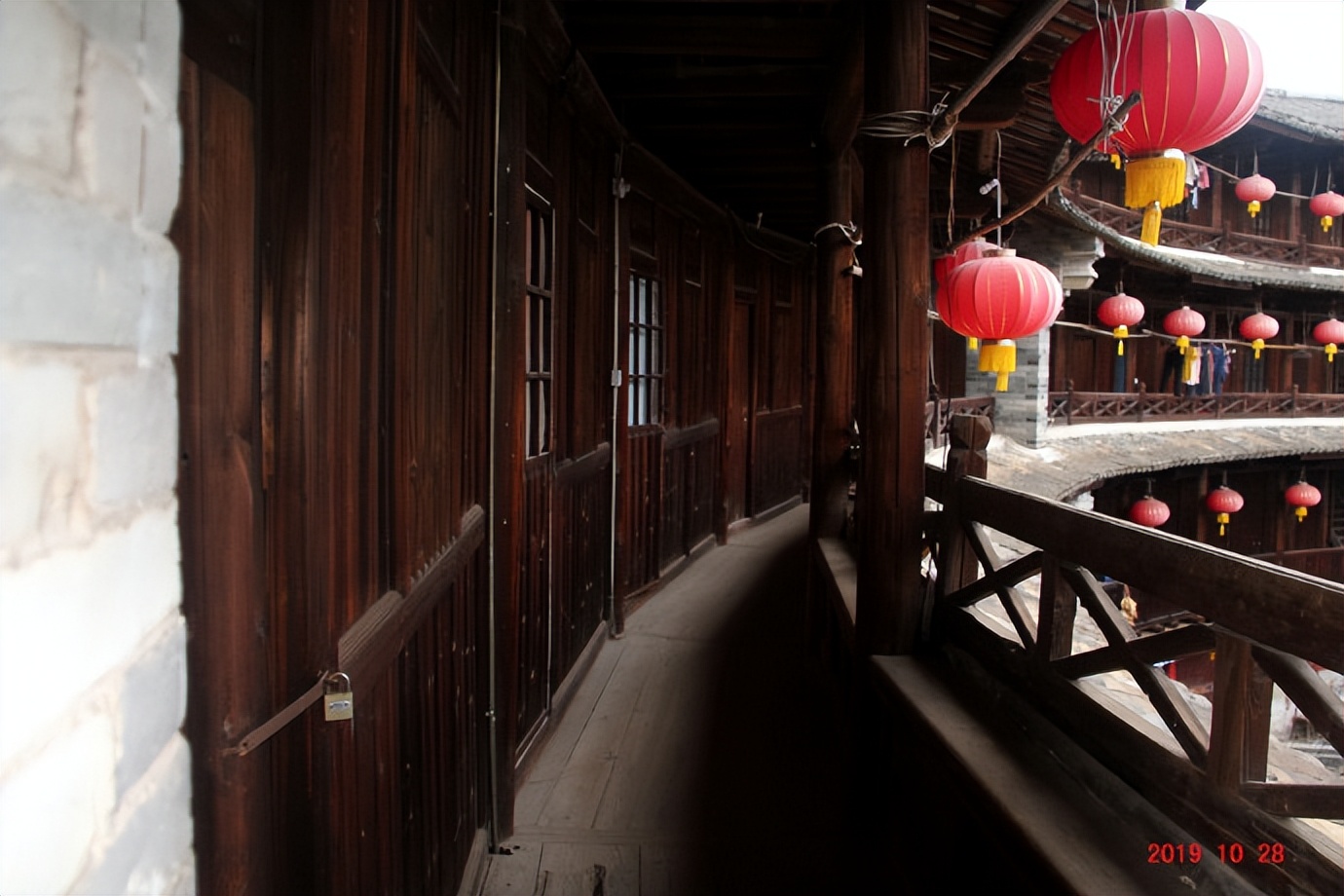 走进世界文化遗产之一福建永定客家土楼