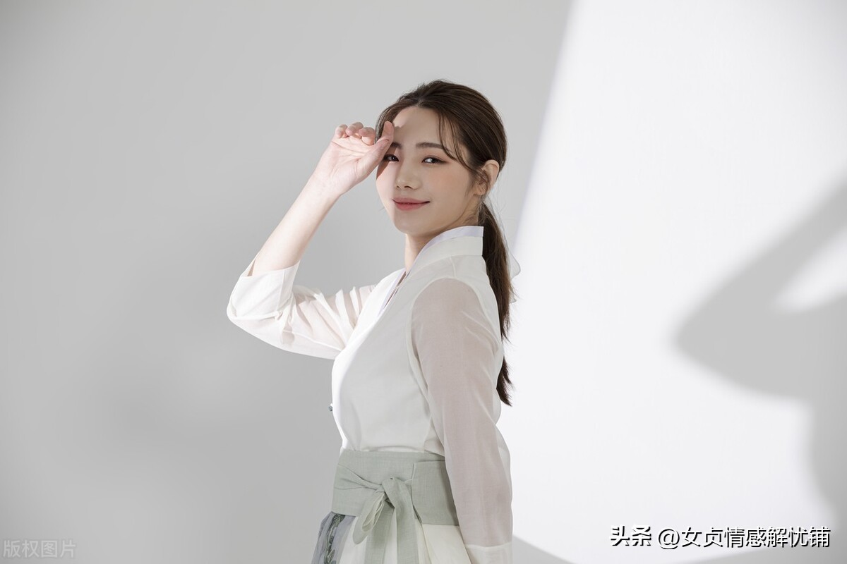 怎么写故事赚稿费,赚稿费的经典故事