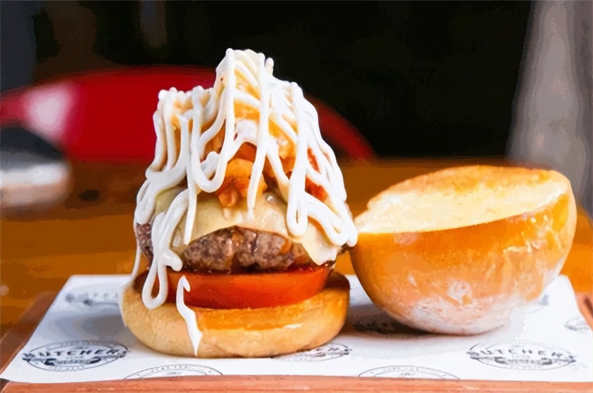 肉夹馍和汉堡为什么那么像,汉堡和肉夹馍哪个是垃圾