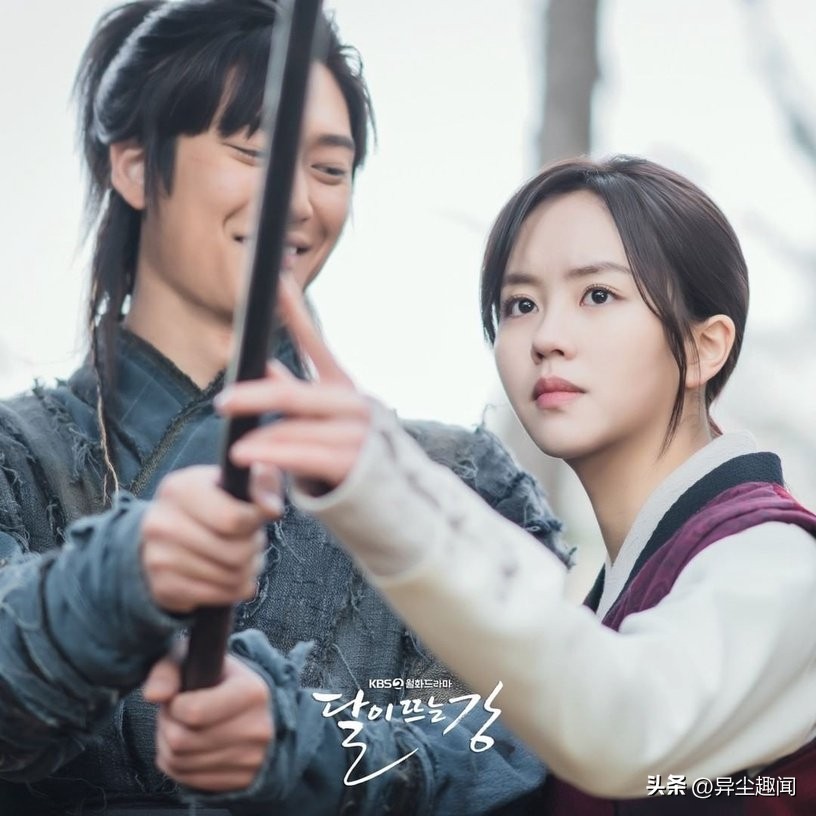 韩剧拥抱太阳的月亮1-20集演员,最好看十大古装爱情电视剧