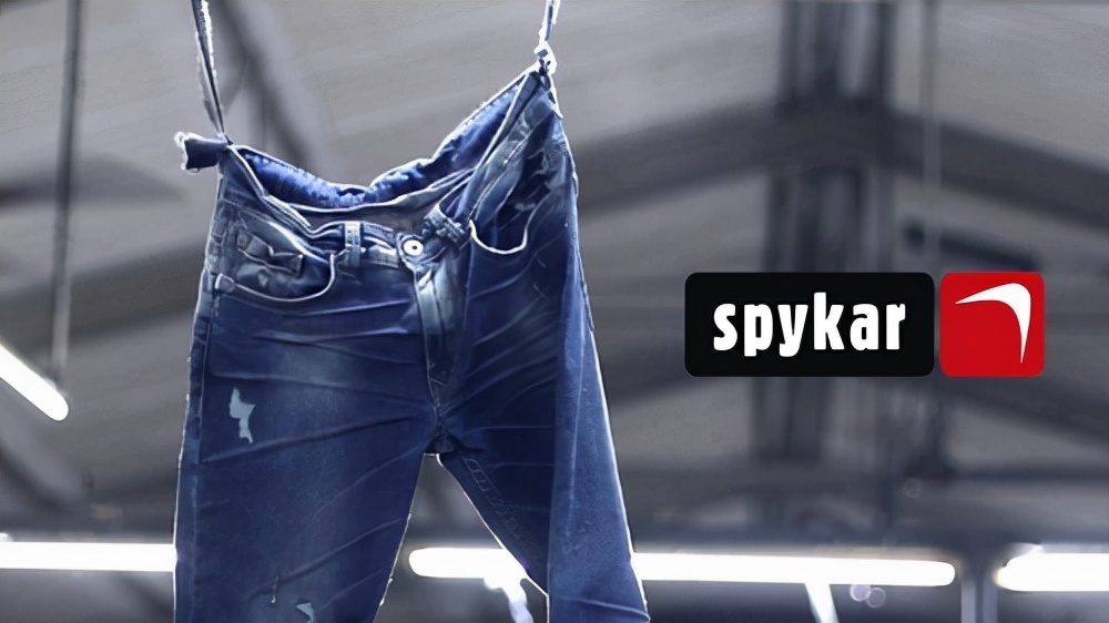 全球牛仔裤十大品牌,奢侈品牌的牛仔裤系列