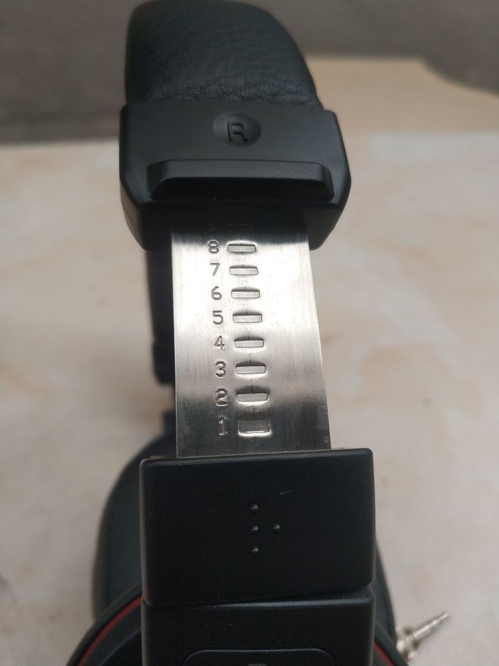 JVCVictorHA‐MX100V封闭监听头戴耳机分享