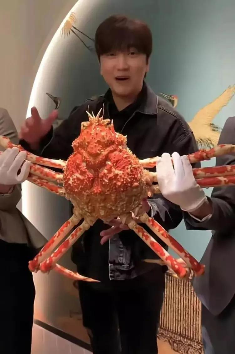 网红圈五大隐藏富豪：*冰白**坐拥上海豪宅，王红权贵翡翠堆满屋？