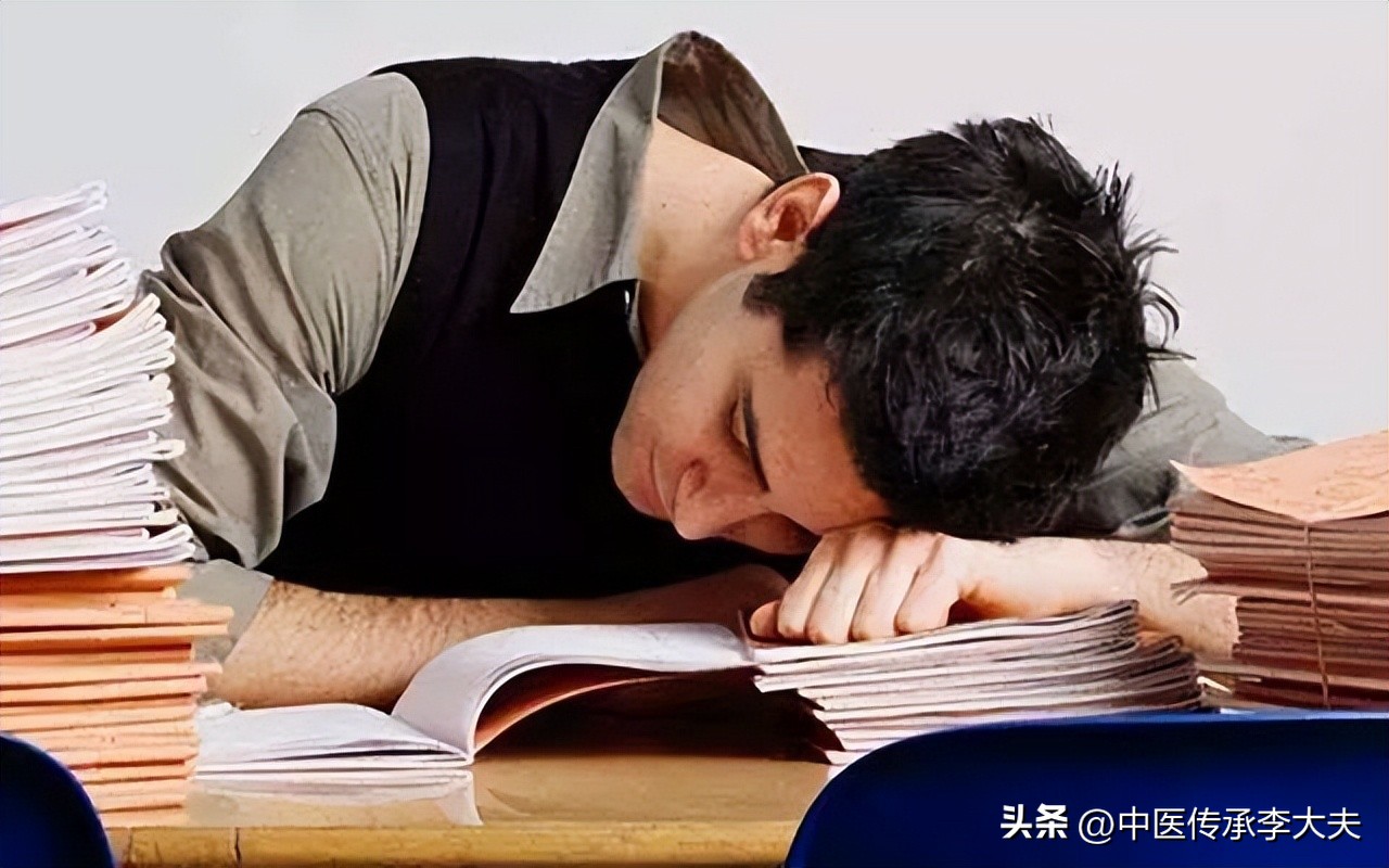 中医说的精气不足的原因,精不足思欲气不足思食