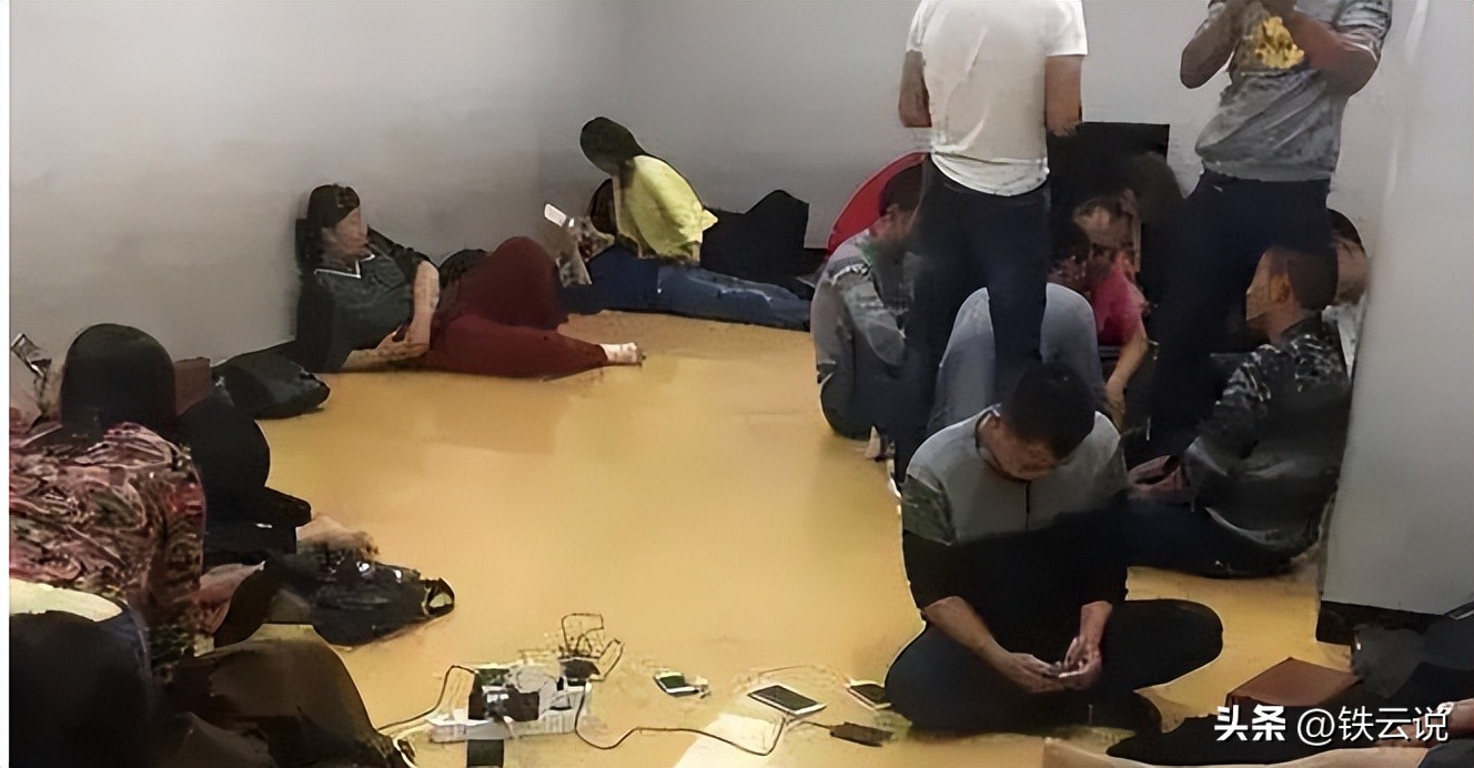 为什么要给日本红牌,韩国给中国游客挂牌子的意思