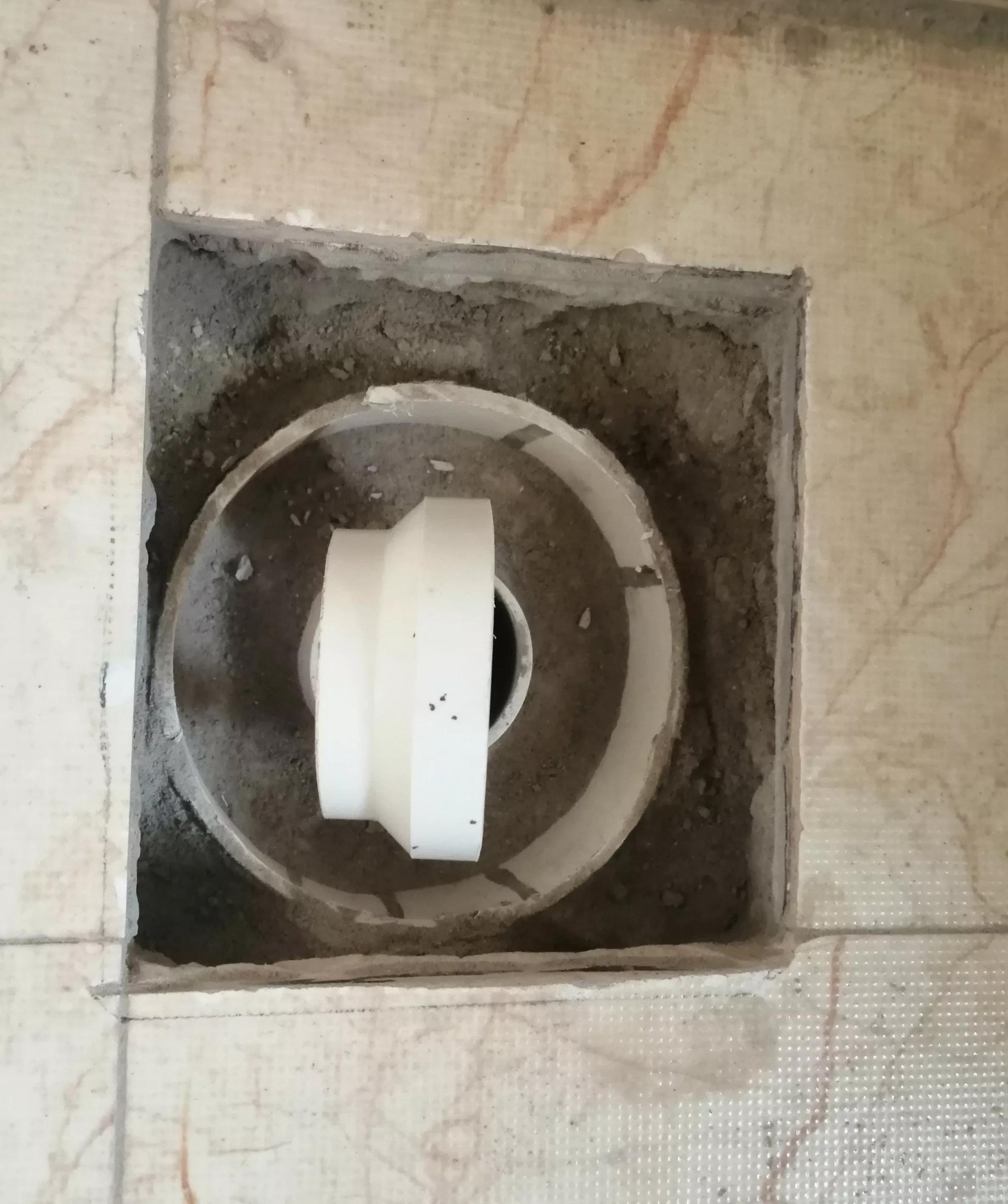 分享维修地漏漏水教程,地漏子渗水最佳补漏方法