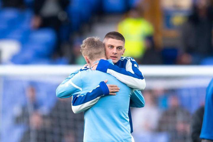 足坛欠薪,足坛转会费连锁反应