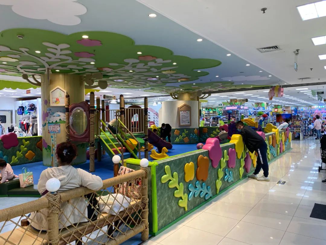 成都伊藤洋华堂被砸事件,成都最大的伊藤洋华堂在哪儿