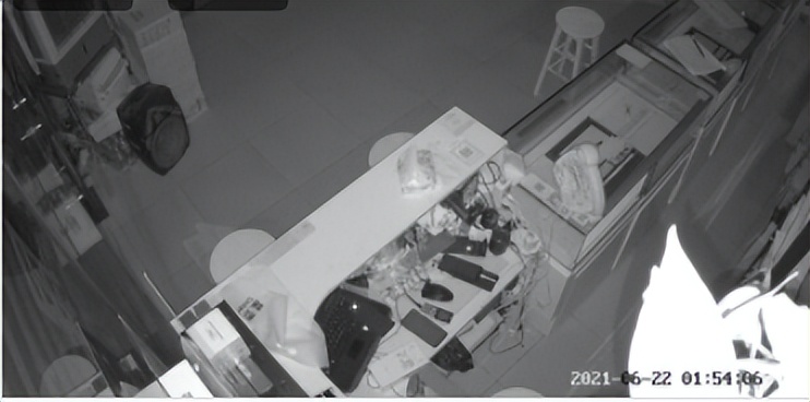 tplink萤石猫眼摄像头哪个好,tplink与萤石云摄像头对比