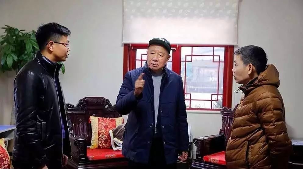 牟其中讲84年赚了1500万,牟其中靠中间商起家