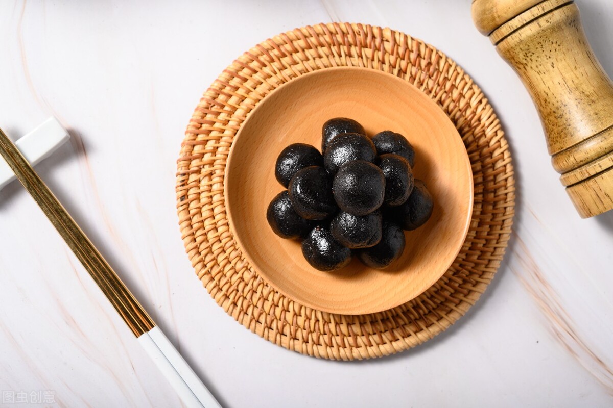 网上卖食品遇到职业打假人怎么办,通过打假赚钱犯法吗怎么处理