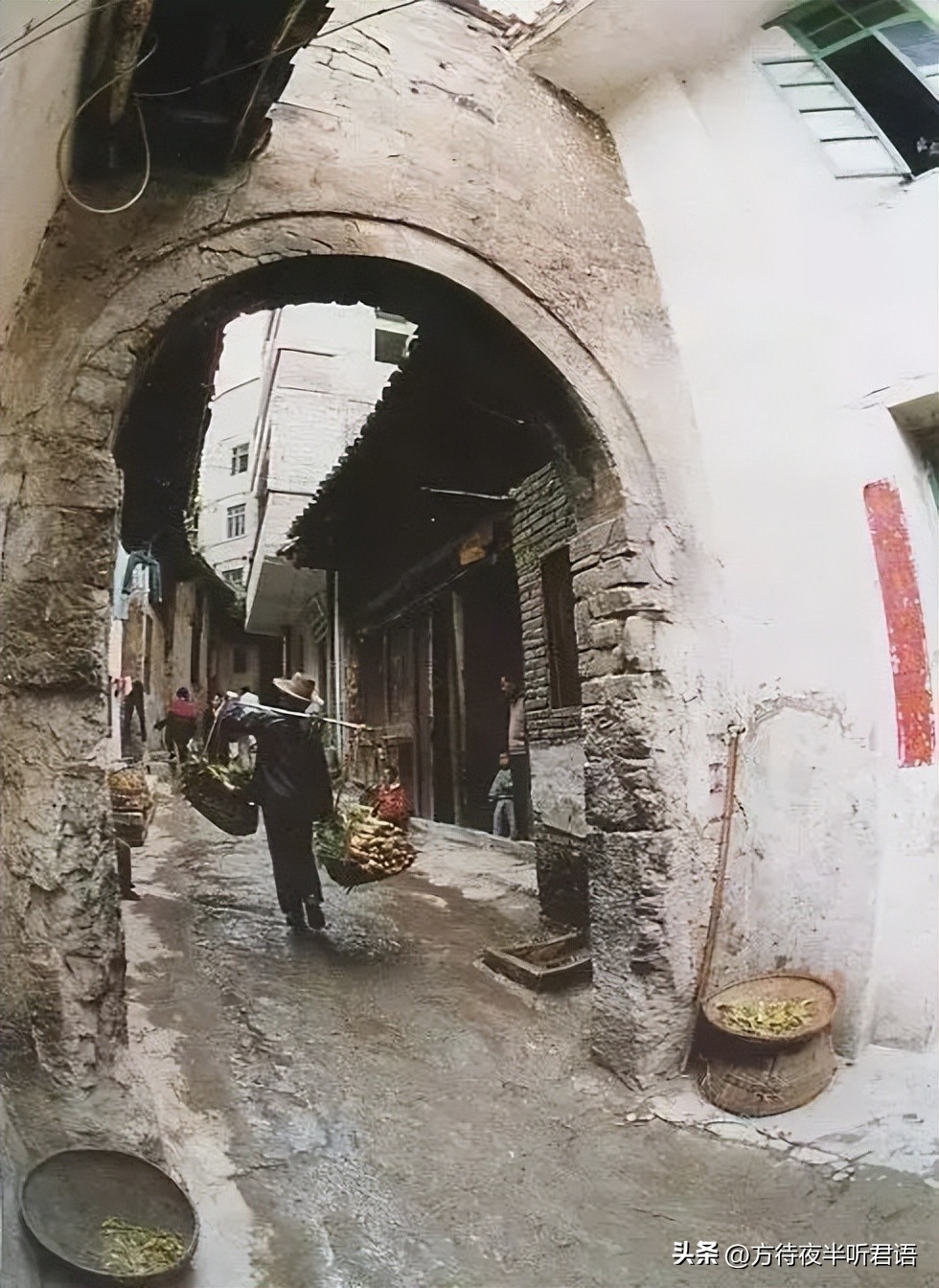 人间梦幻古建筑,仙境云雾缭绕古建筑