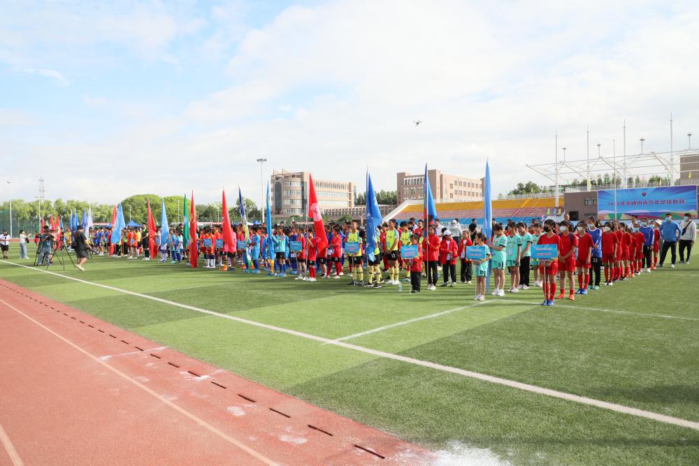 赤峰市足球联赛第二轮,赤峰足球小将训练营