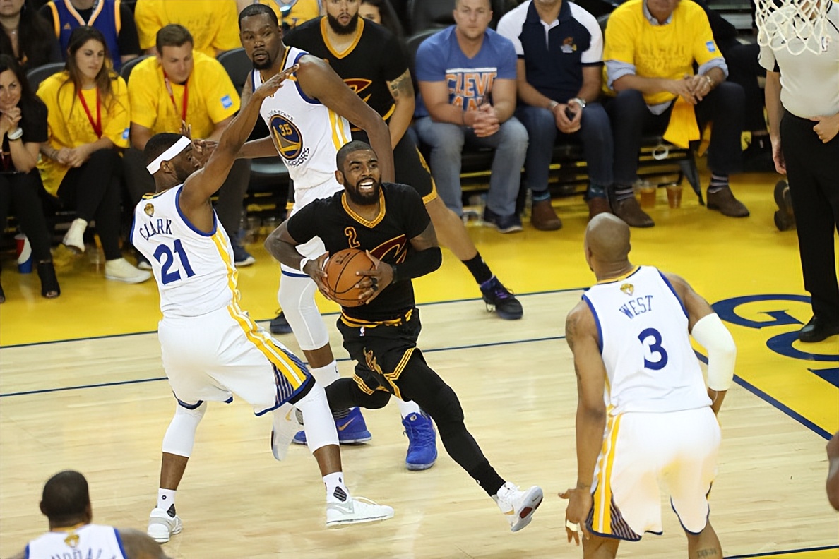 现役最佳球星的地位无人能撼动,现役十大球员实力排名