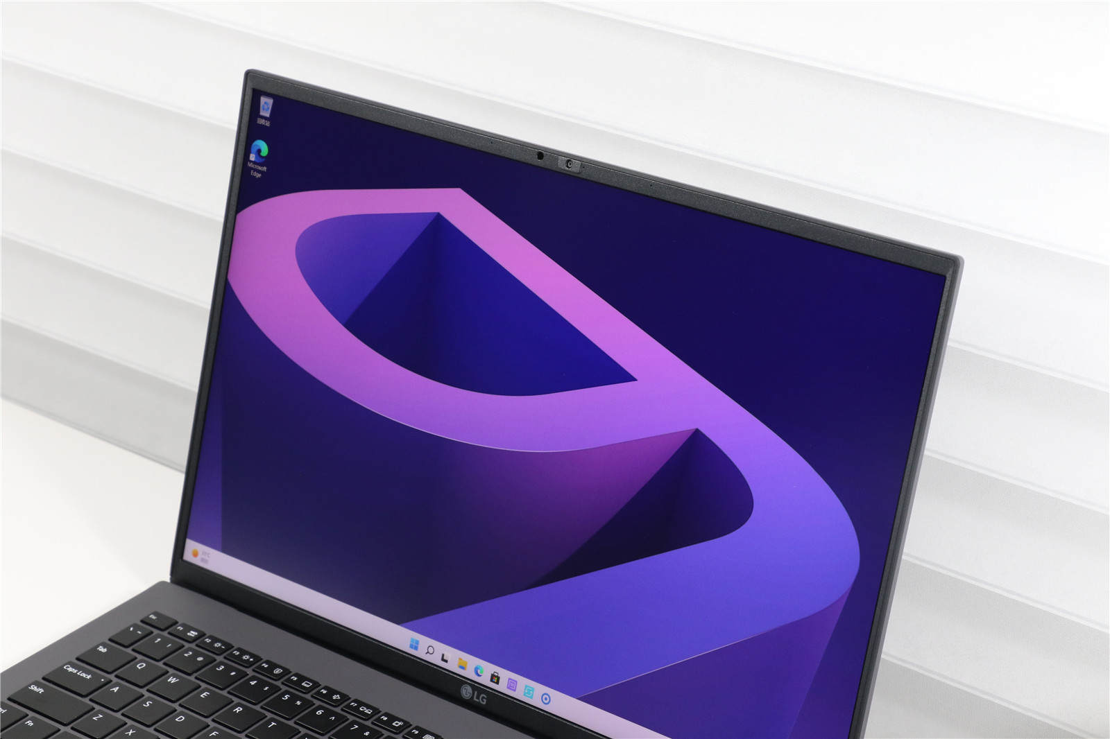 更紧凑的轻薄本lggram16评测,lggram13笔记本评测