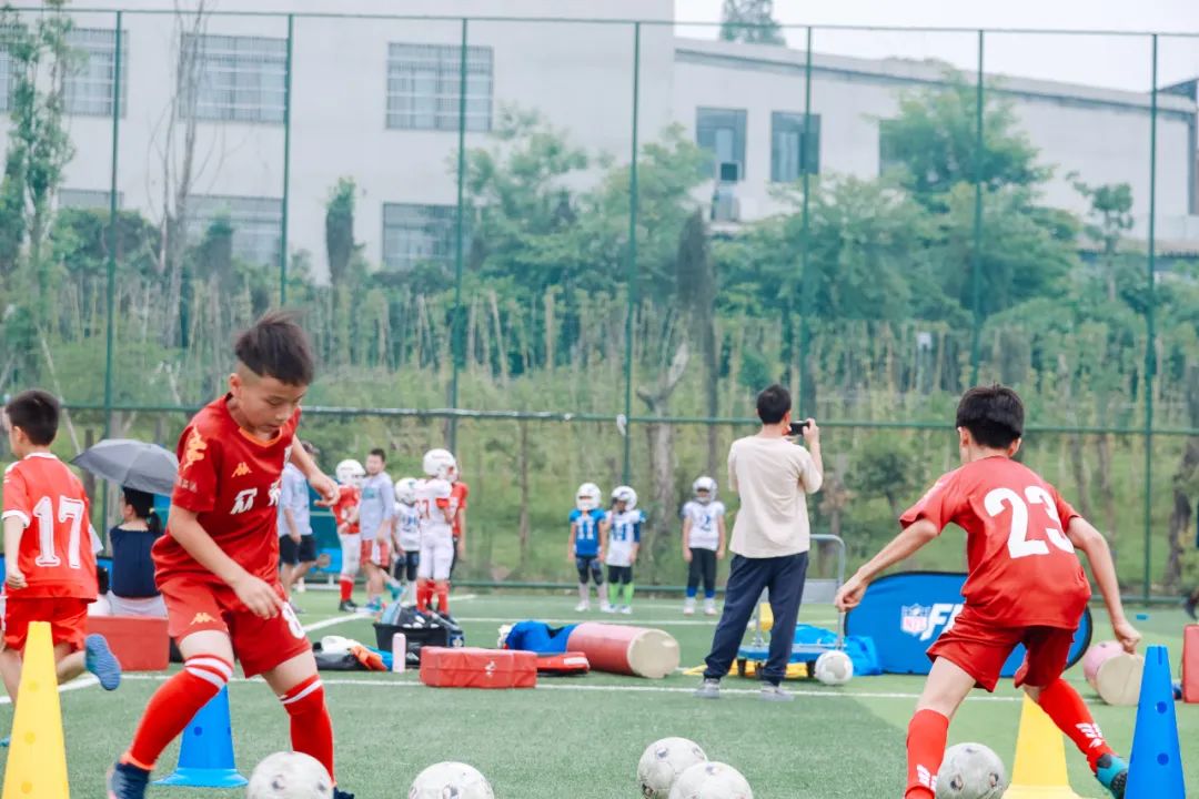 足球嘉年华内容,嘉年华快乐游戏