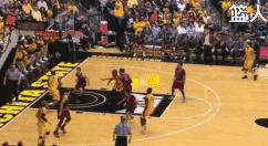 破人盯人防守底线发球战术,足球全场人盯人防守战术练习