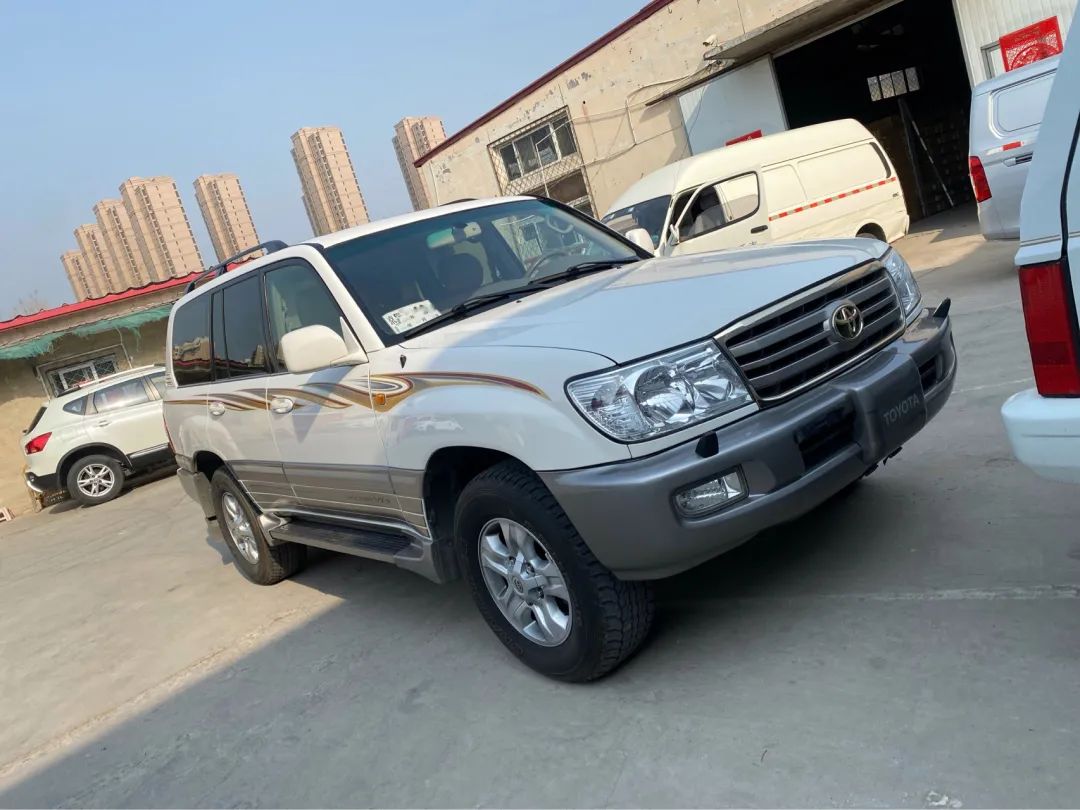 翻新陆巡lc100,陆巡lc100老款改装新款最佳案例