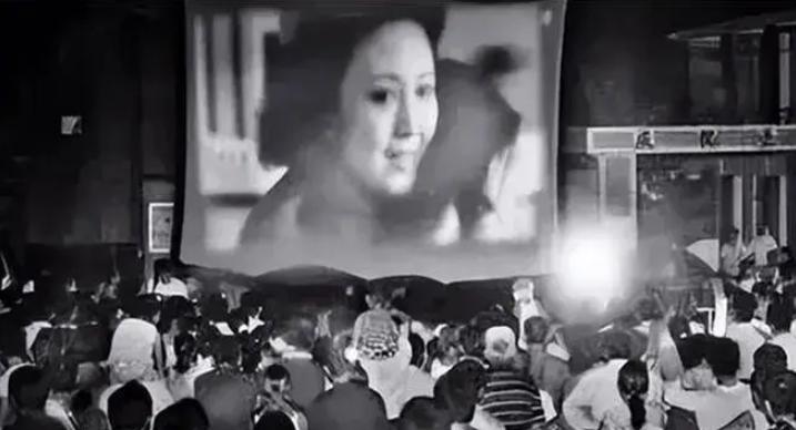 女子为活命，脱下衣服让日本人拍摄，被*辱侮**致死,2