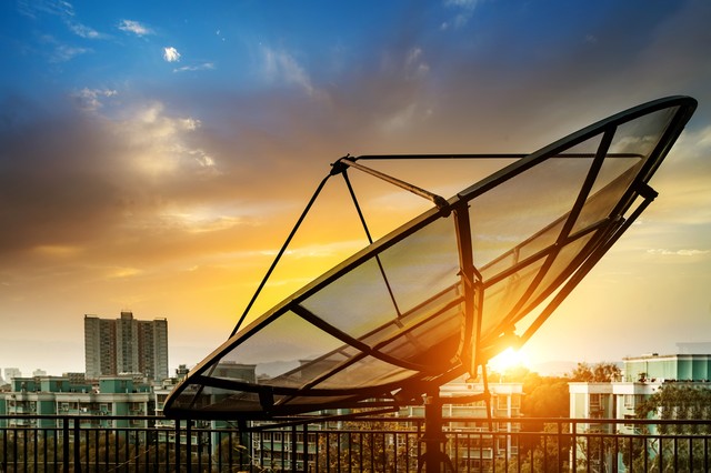 怎么把微信好友添加到通讯录里,怎么设置微信通讯录好友隐藏起来