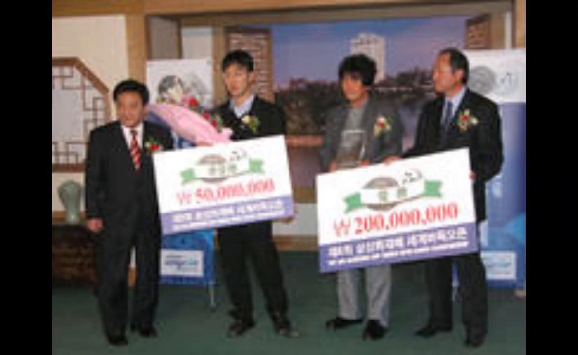 【今日围棋人物】-斗魂棋圣赵治勋棋圣赵治勋最擅长的