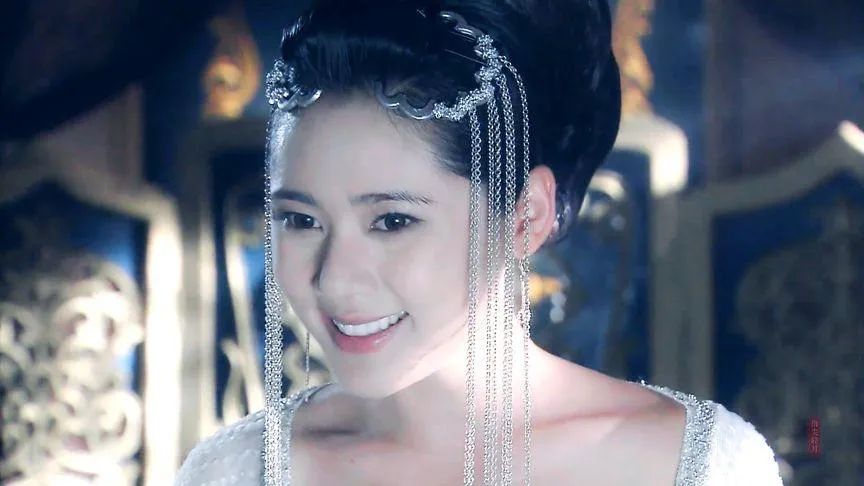 浪姐秋瓷炫跳舞,唱跳双废