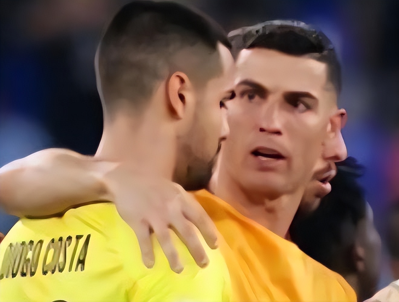 葡萄牙3-2险胜加纳!门将低级失误差点痛失3分,C罗吓出一身冷汗