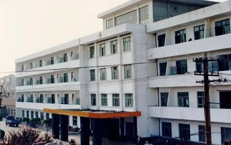 三株口服液为何跌落神坛,三株口服液创始人最新消息