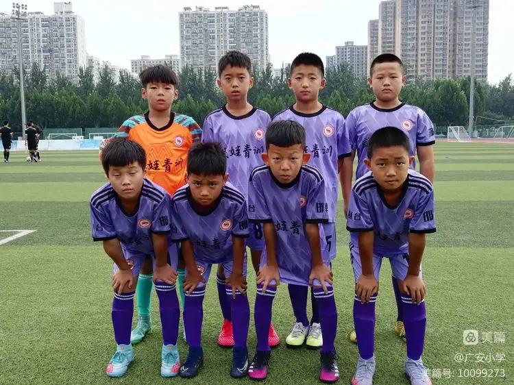 绿茵逐梦赛场,绿茵点亮梦想