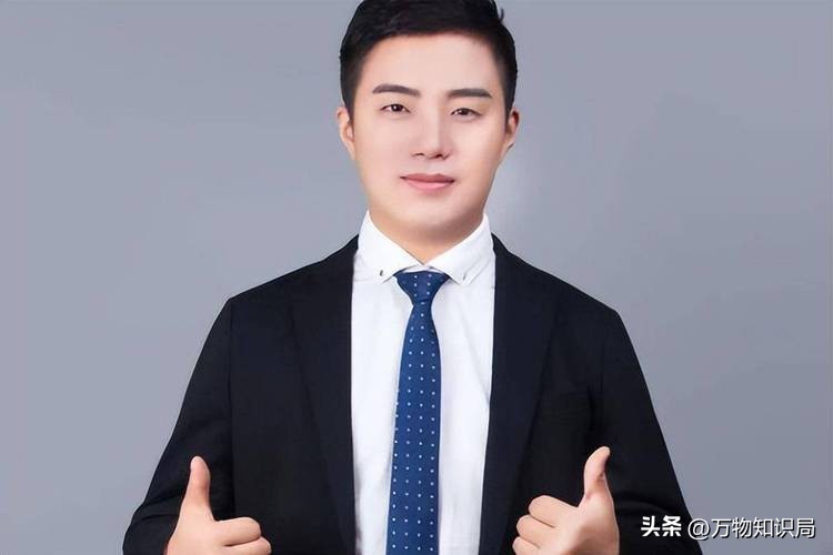 靠9平米小店发财,在小镇开一家蜜雪冰城一年纯利润