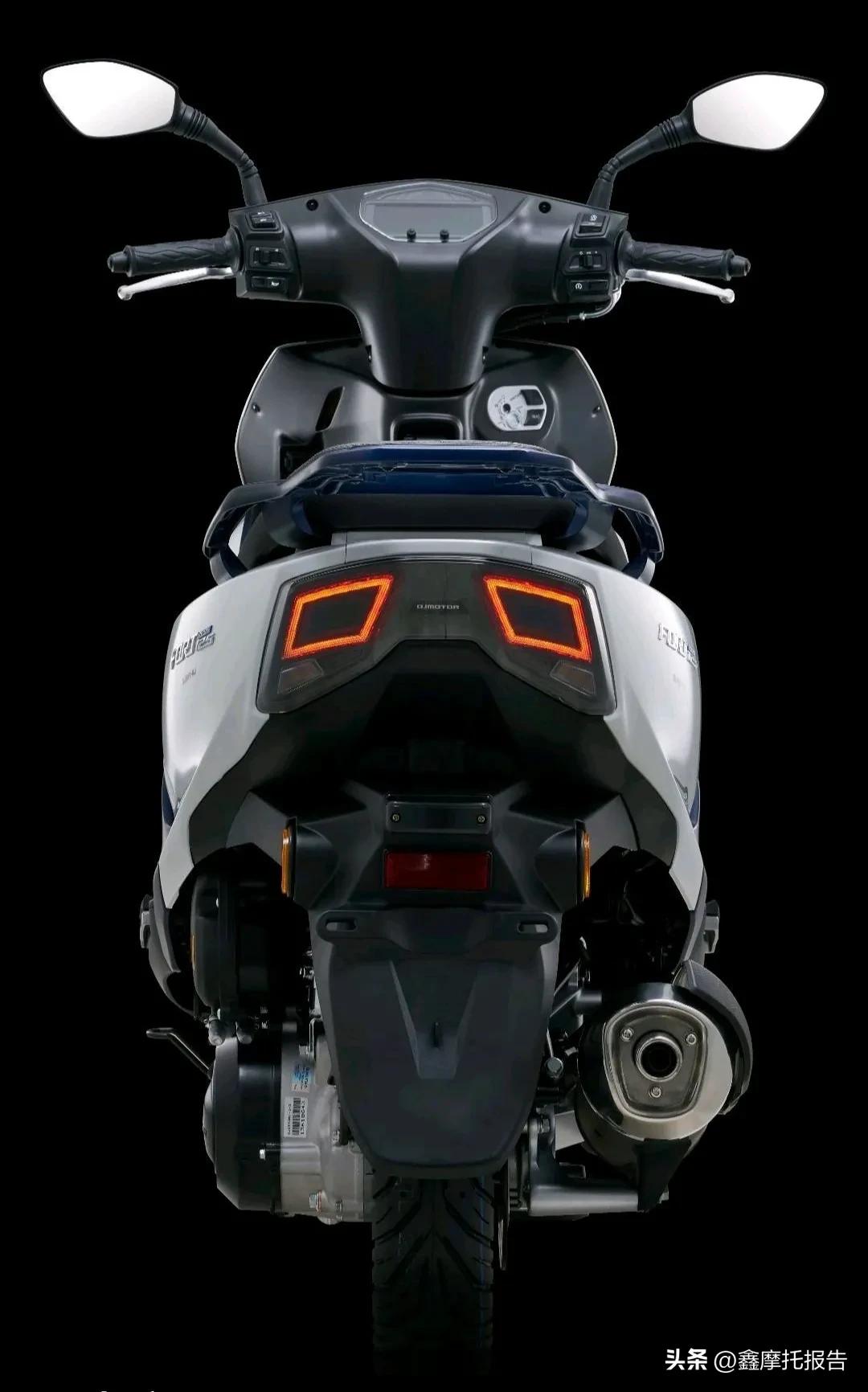 QJMOTOR鸿125VS豪爵AFR125/S，国产万元级踏板标杆究竟鹿死谁手